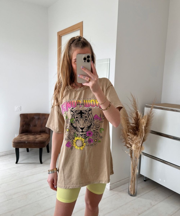 T-shirt Know Power