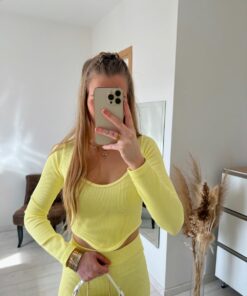 Alternative view of Ensemble top & legging jaune