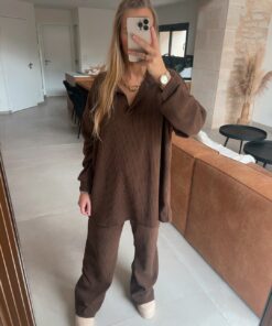 Alternative view of Ensemble Viki choco