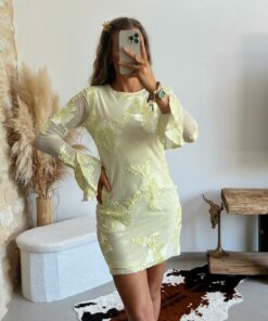 Alternative view of Robe Taila jaune