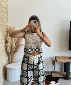 Alternative view of Ensemble Crochet beige