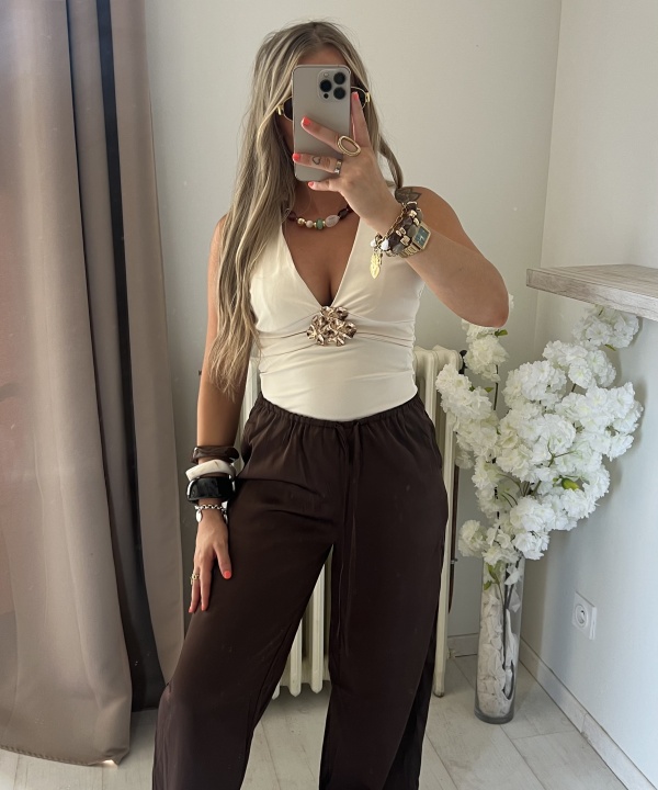 Alternative view of Top Cammie beige