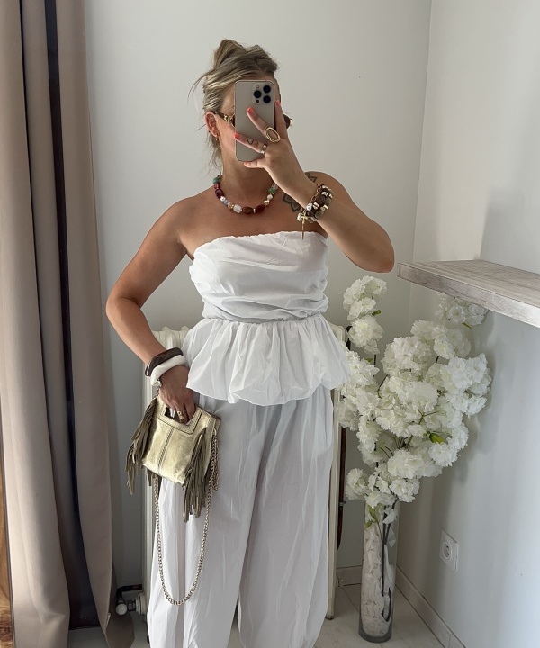 Alternative view of Ensemble Ella blanc